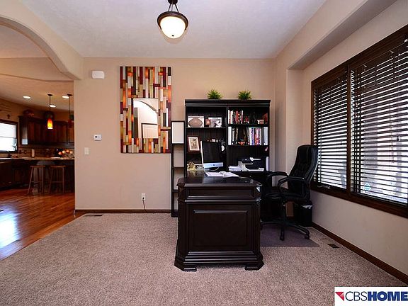 5th image of 1807 Walnut Creek Dr