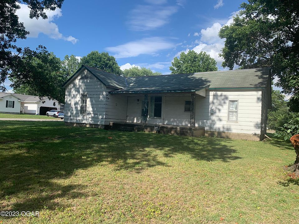 800 Truman St, Lamar, MO 64759 Zillow