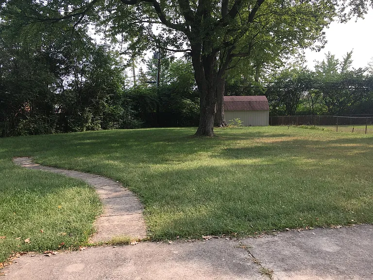 6044 Donnybrook Dr — Photo 8