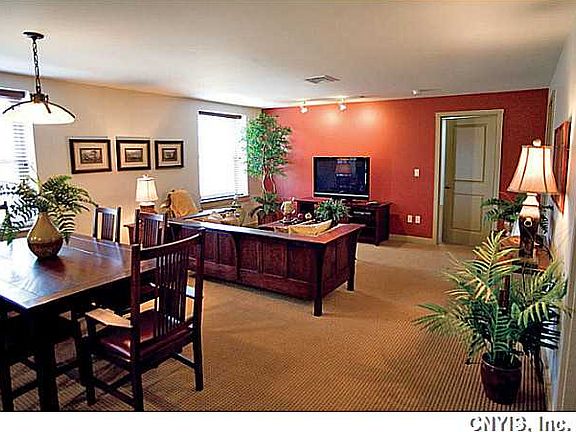 3rd image of 4001 E Genesee St APT 201