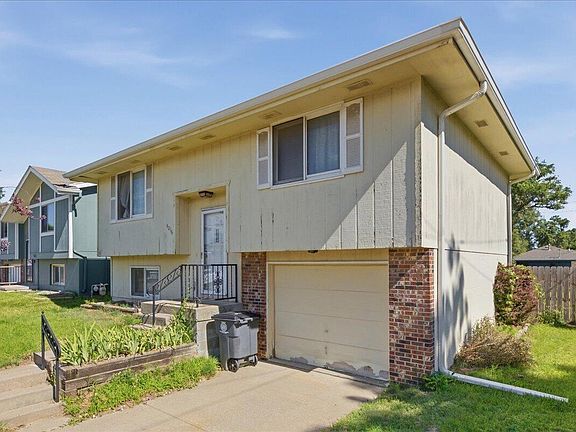 2nd image of 4016 Avenue C