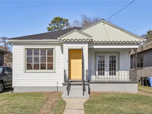 2057 Pleasure St, New Orleans, LA 70122