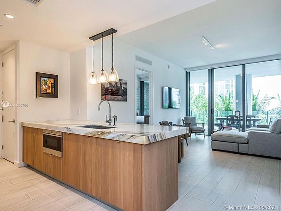5th image of 2831 S Bayshore Dr Unit 502