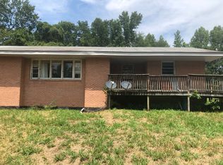 4037 Philbeck Xrds, Skipwith, VA 23968