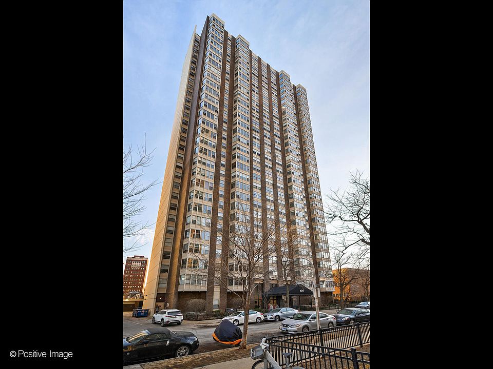 1st image of 525 W Hawthorne Pl APT 602