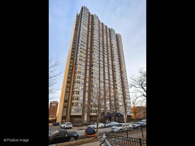 525 W Hawthorne Pl APT 602, Chicago, IL, 60657