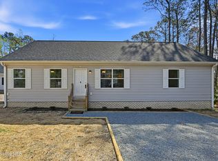 858 Wildwood Circle, Hampstead, NC 28443