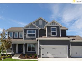 8701 SW 4th Street Ct, Blue Springs, MO 64064