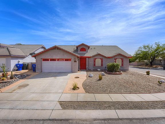 2nd image of 7986 S Lennox Ln