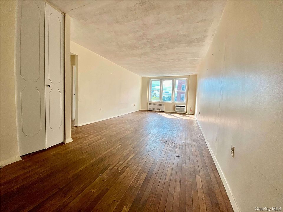 1st image of 21 Fairview Avenue #525