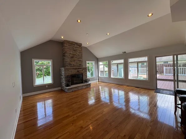 60 Belleview Ave #1, Butler, NJ 07405