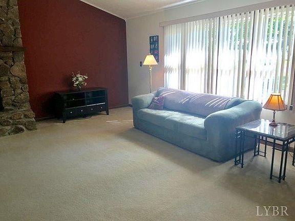 4th image of 106 Woodville Dr