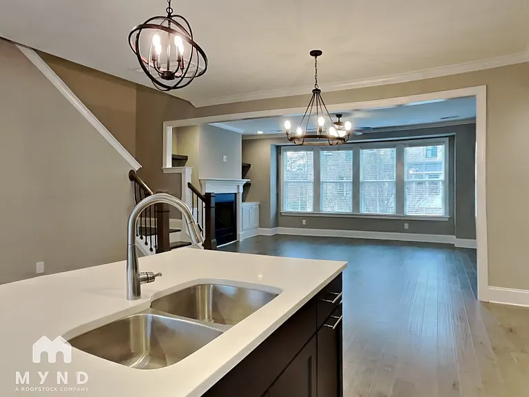 1607 Bowery Dr — Photo 10