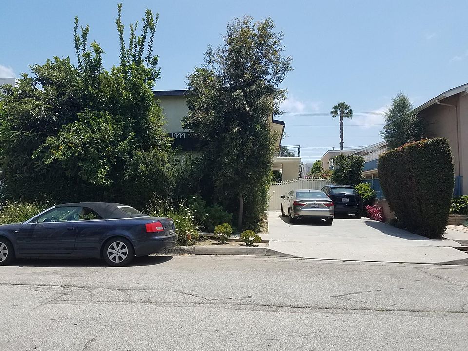 1st image of 1444 Barry Ave #2