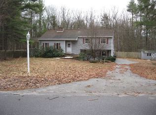 416 Pendleton Ln, Londonderry, NH 03053