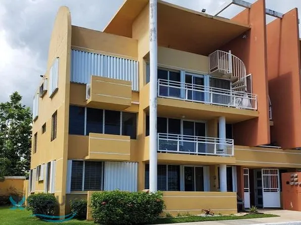 9301 Cond Gold Villas 9301 Vega, Alta, PR 83414