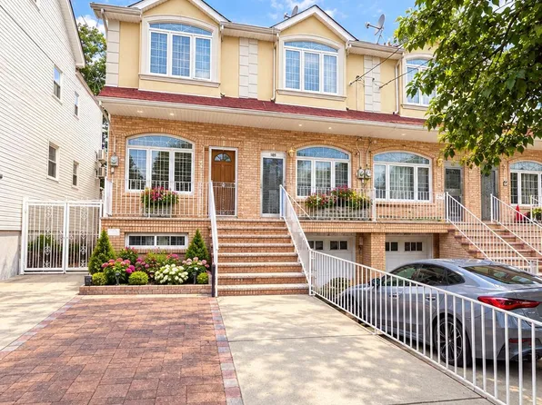 107 Townsend Ave, Staten Island, NY 10304
