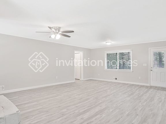 5th image of 6135 Hillpine Dr