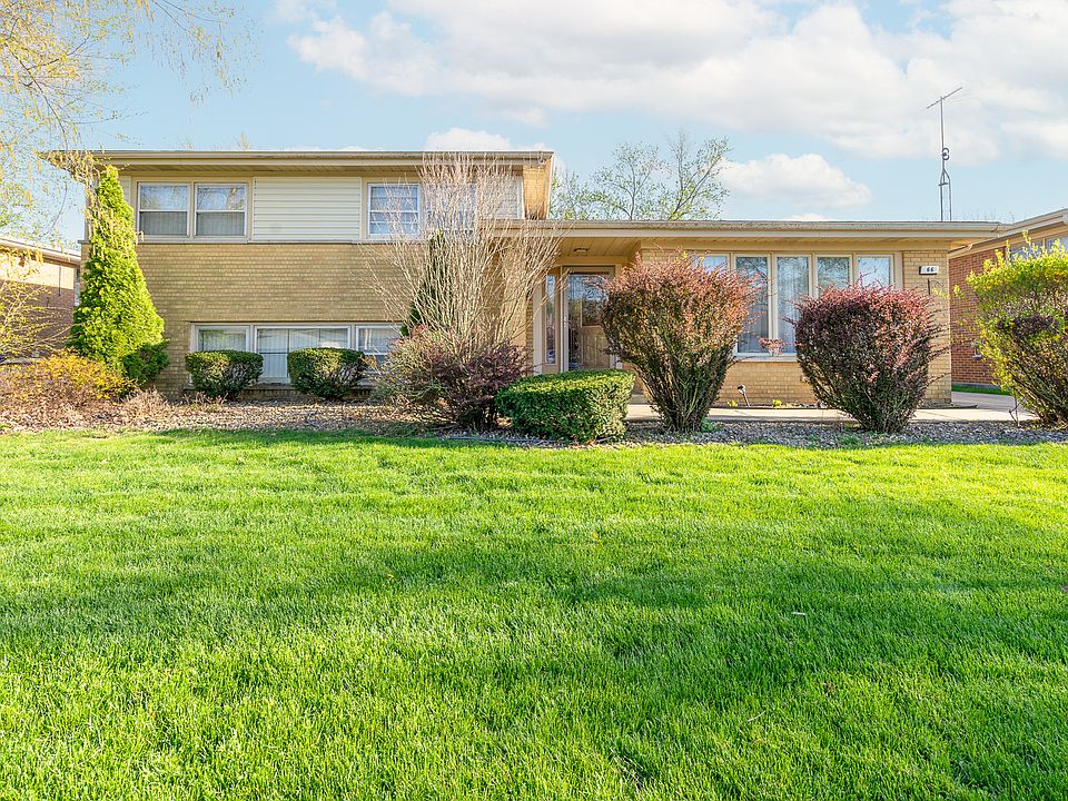 1st image of 66 Rosewood Ln