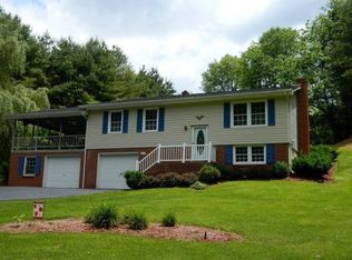 242 Currin Valley Rd, Marion, VA 24354