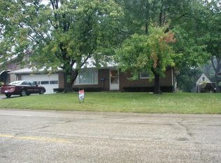 5023 Pfeiffer Rd, Peoria, IL 61607