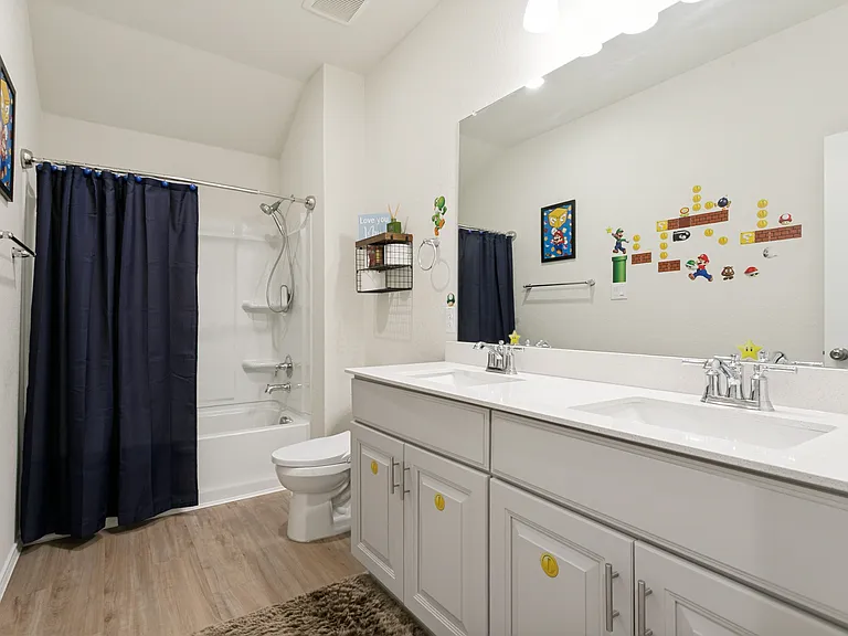 4717 Whaler — Photo 10