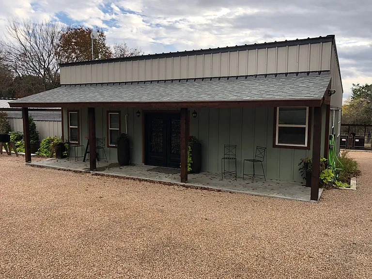 553 Cat Track Rd #C — Photo 1