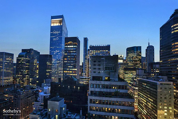 Sold by Sotheby's International Realty | media 9