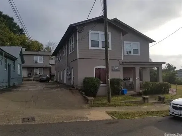 324 Hawthorne St #A, Hot Springs National Park, AR 71901