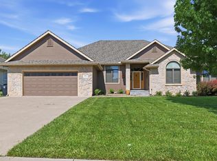 2523 SW Santa Fe Ct, Topeka, KS 66614
