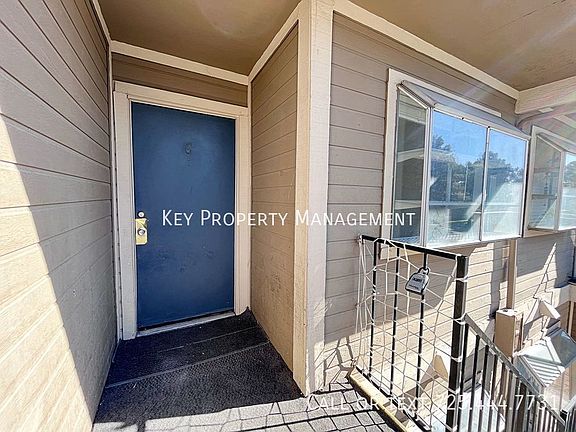 3rd image of 2742 Alicialynn Way