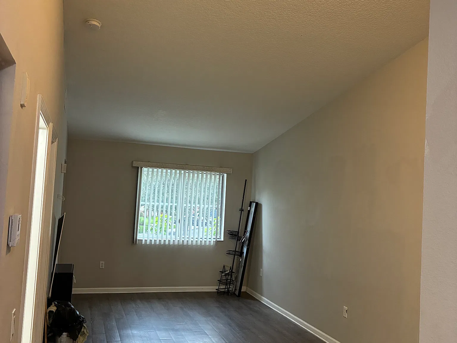 2 bed, 883 sqft, $2,000 — Photo 3