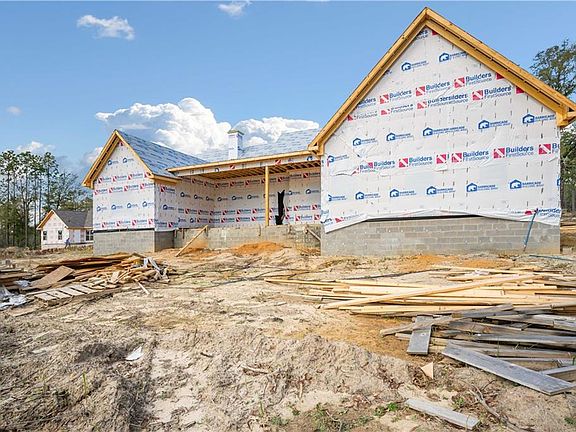 3rd image of 11779 Hampton Rd