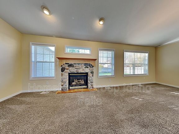 4th image of 177 Gettysburg Ln