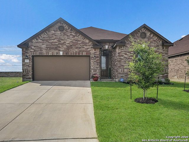 1st image of 2064 Oxbow Cir