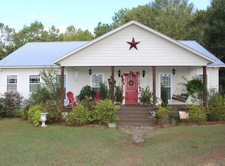 9868 S County Road 81, Gordon, AL 36343