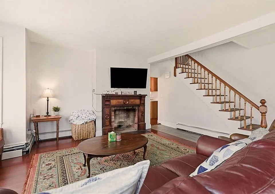 22 Summer St #1