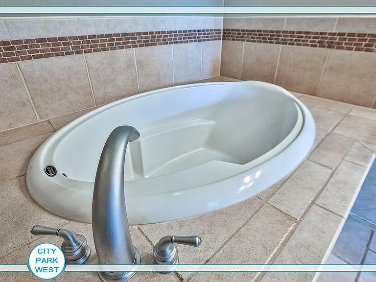 1705 Gaylord St #104 — Photo 30