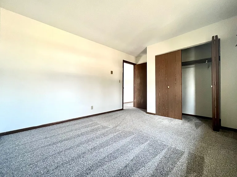 211 S Main St #8 — Photo 9