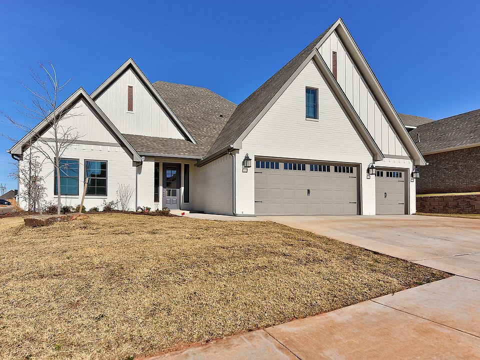 Charleston Two Story Plan, Creekside at Forest Ridge, Broken Arrow, OK