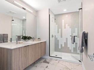 1315 W Van Buren St, Chicago, IL 60607