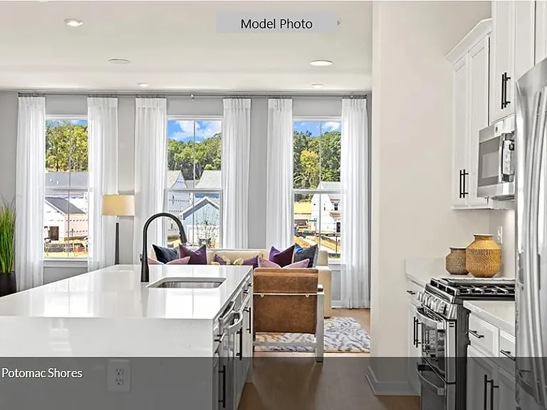 1721 Autumn Maple Leaf Dr — Photo 3