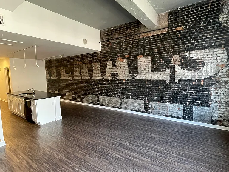 Lando Lofts — Photo 53