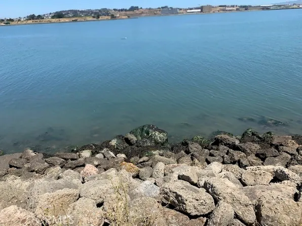 0 Ship St #2, San Francisco, CA 94124