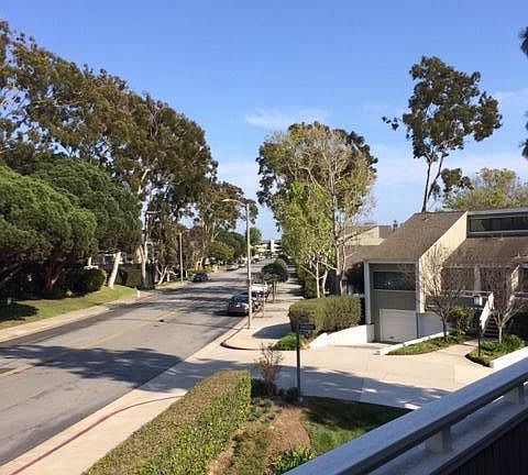 balcony off of master bedroom