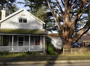 1015 38th Pl, Seaview, WA 98644