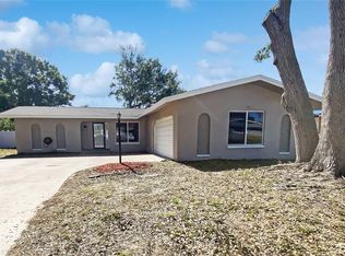 10454 138th St, Largo, FL 33774