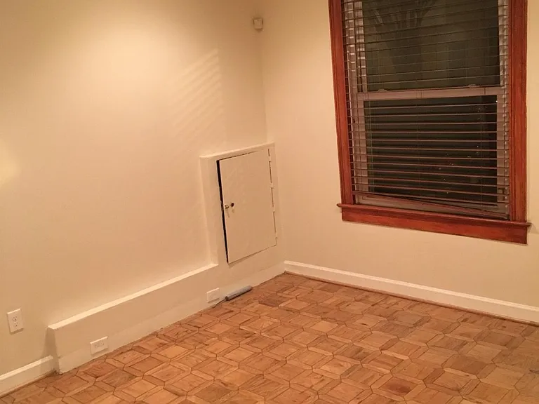 26 Bates St NW #A — Photo 9