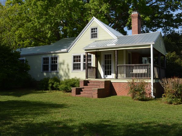 598 Sanford Rd