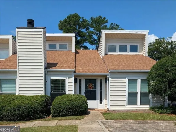 827 Serramonte Dr NE, Marietta, GA 30068